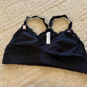 Davin and Adley‎ Black Nursing and Pumping Bra